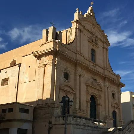 Kinanto Bioresort منتجع إيسبيكا